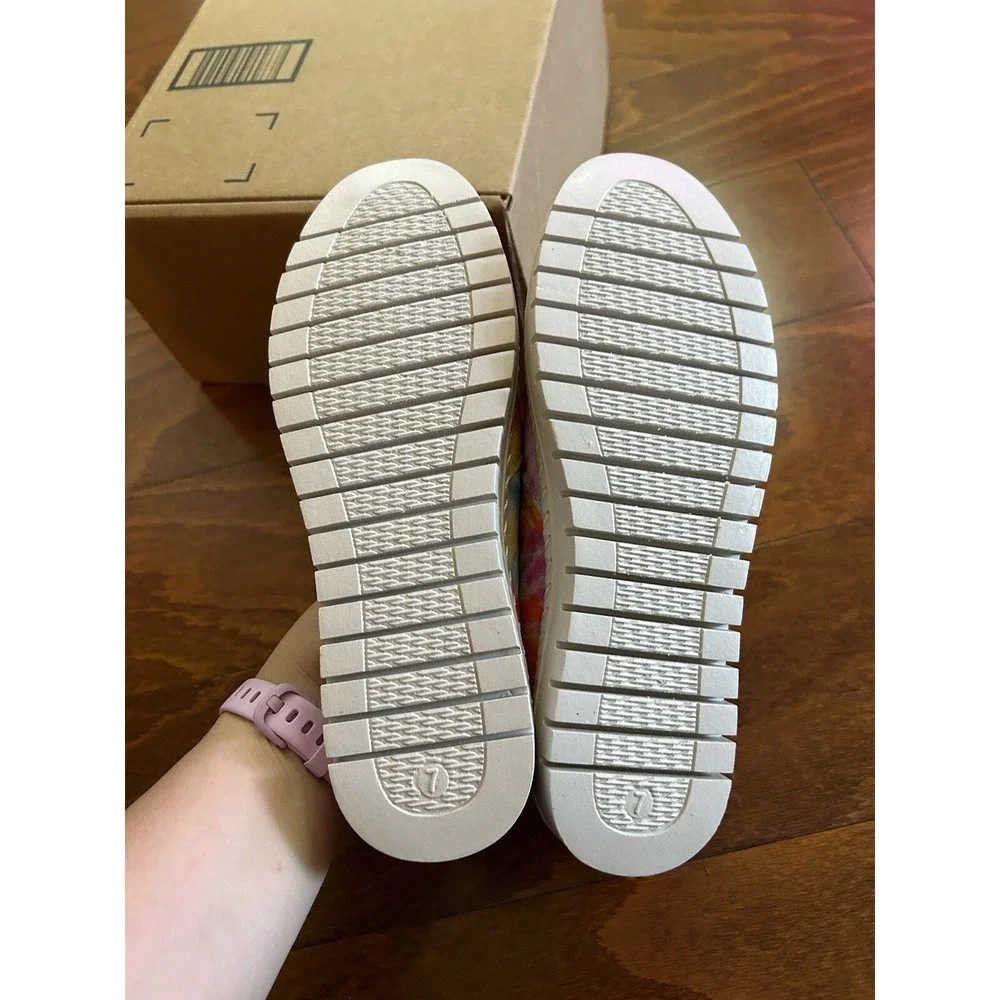 Easy Street Fresh Slip On Sneakers Tye-Dye NEW 7 W Womens‎ NEW